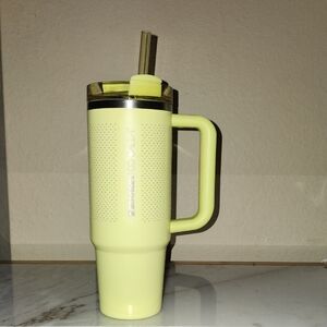 Stanley X Calia Lime Green 30oz Tumbler with Straw
